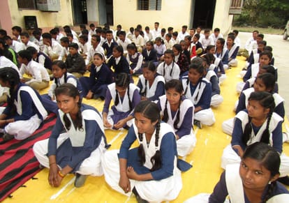 Keep chilli spray with students for their own safety, share the problem with the police as a friend