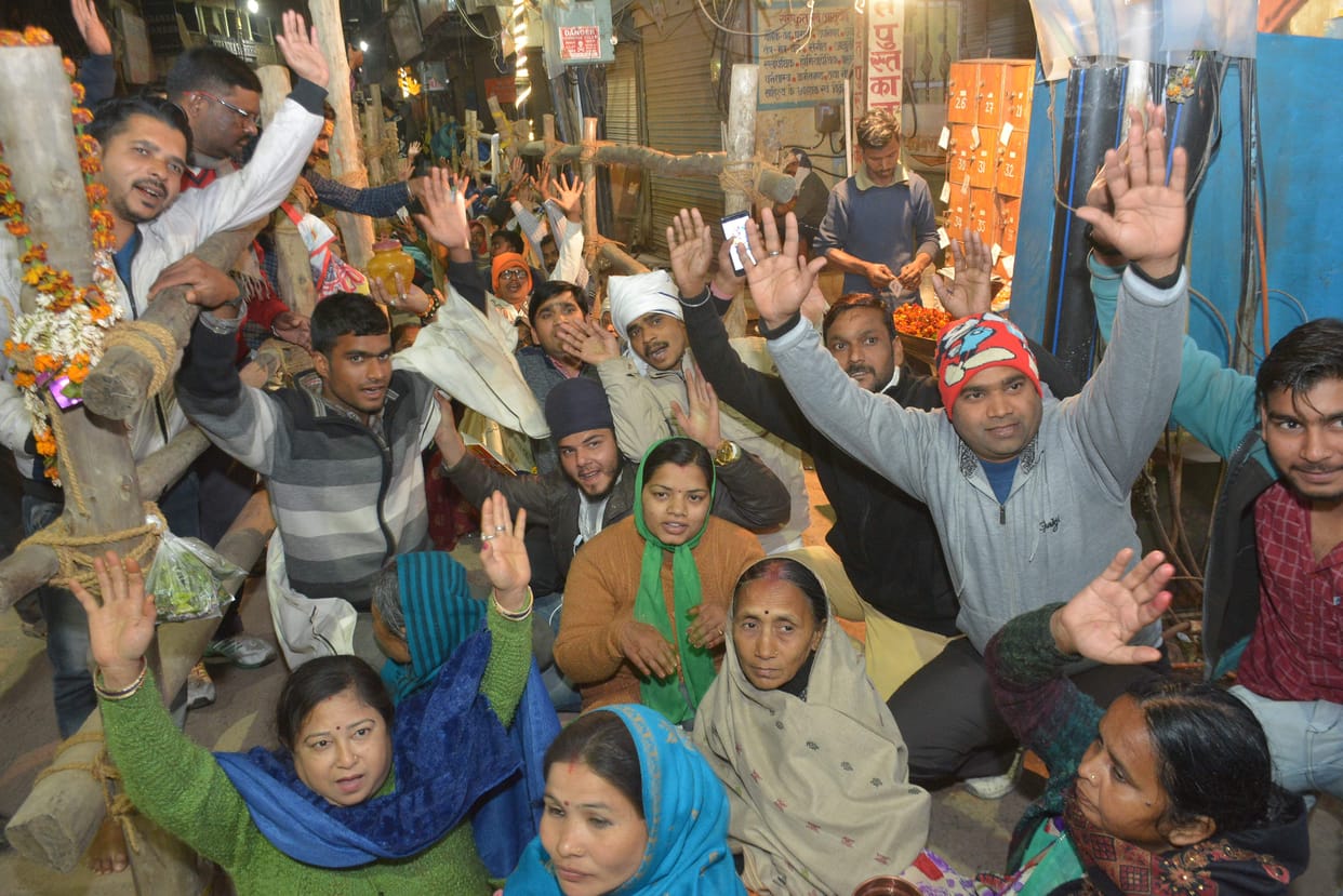Mahashivratri festival today, queues of devotees in Kashi Vishwanath temple