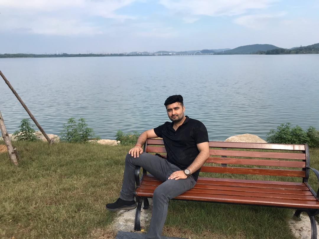 Chaura's character is trapped in Wuhan city of China