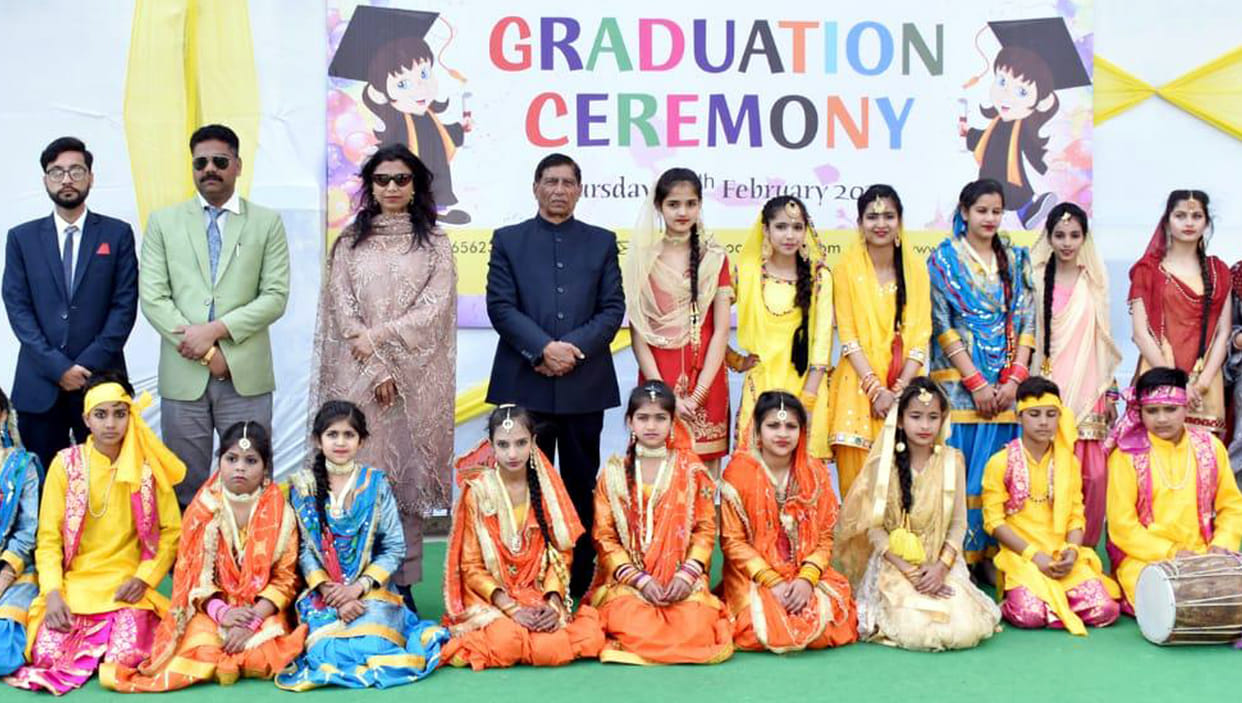 Students strike Gujarati and Rajasthani dance