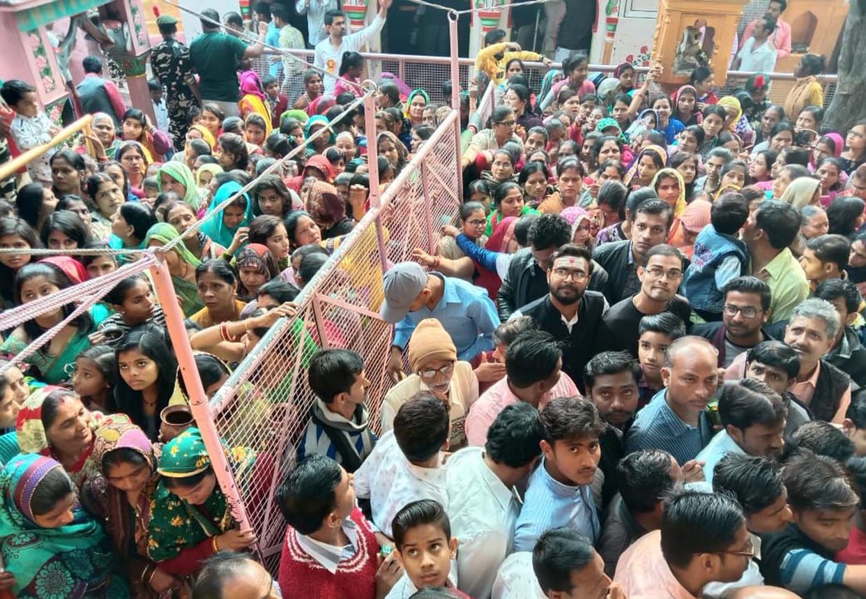 'Har-har Mahadev' echoed everywhere on Mahashivaratri