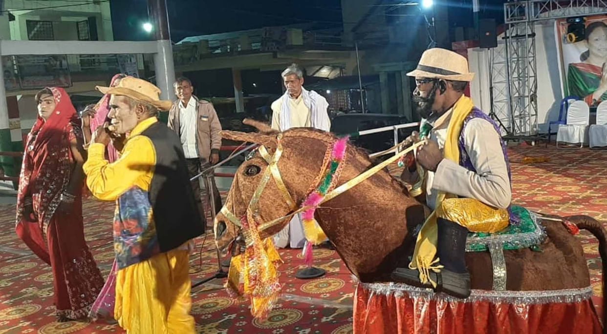 Ekta Mahotsav's colorful debut