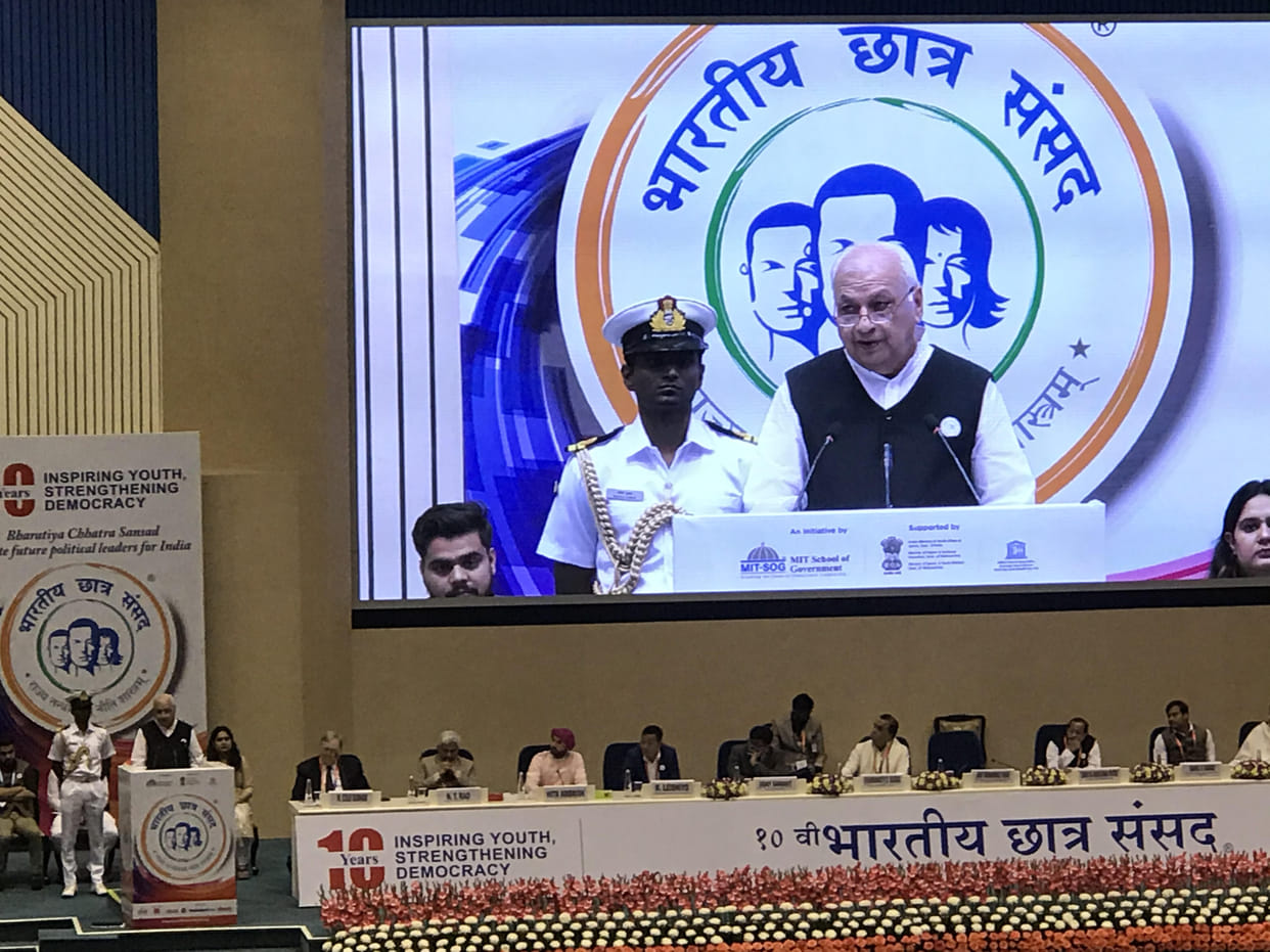 Kerala Governor Arif Mohammad Khan spoken at Indian Student parliament