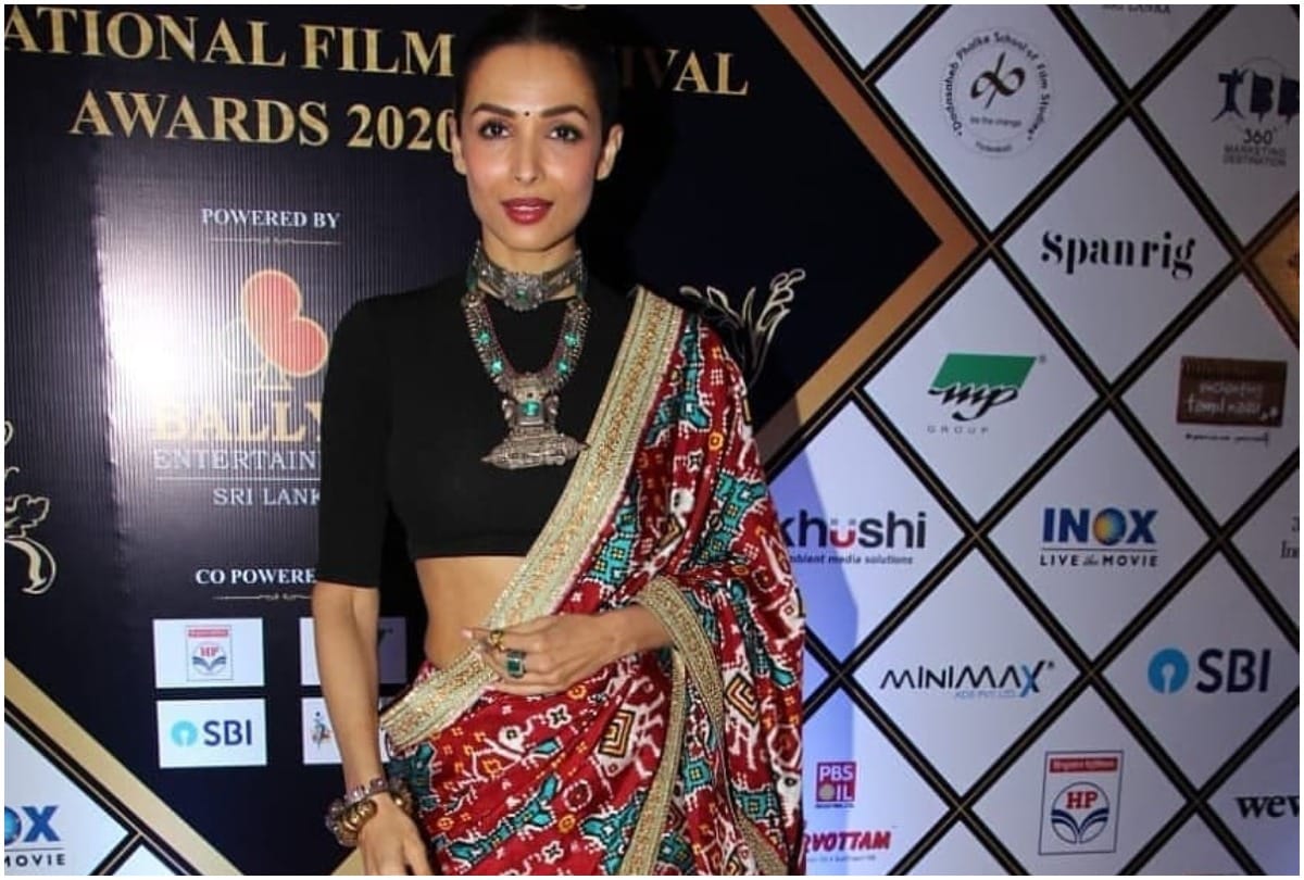 malaika arora wear ethnic saree in dada saheb phalke award 2020