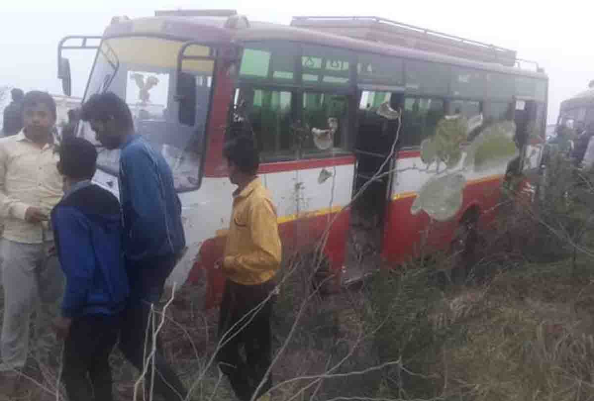 Bus accident occurred in Kannauj, 11 injured