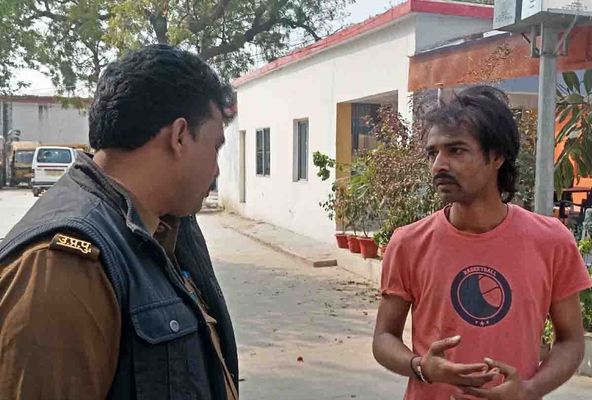 Director and cameraman clashed during shooting