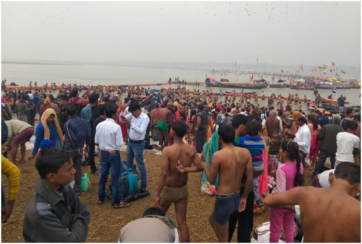 Mahashivratri dip at the confluence saw the Magh Mela