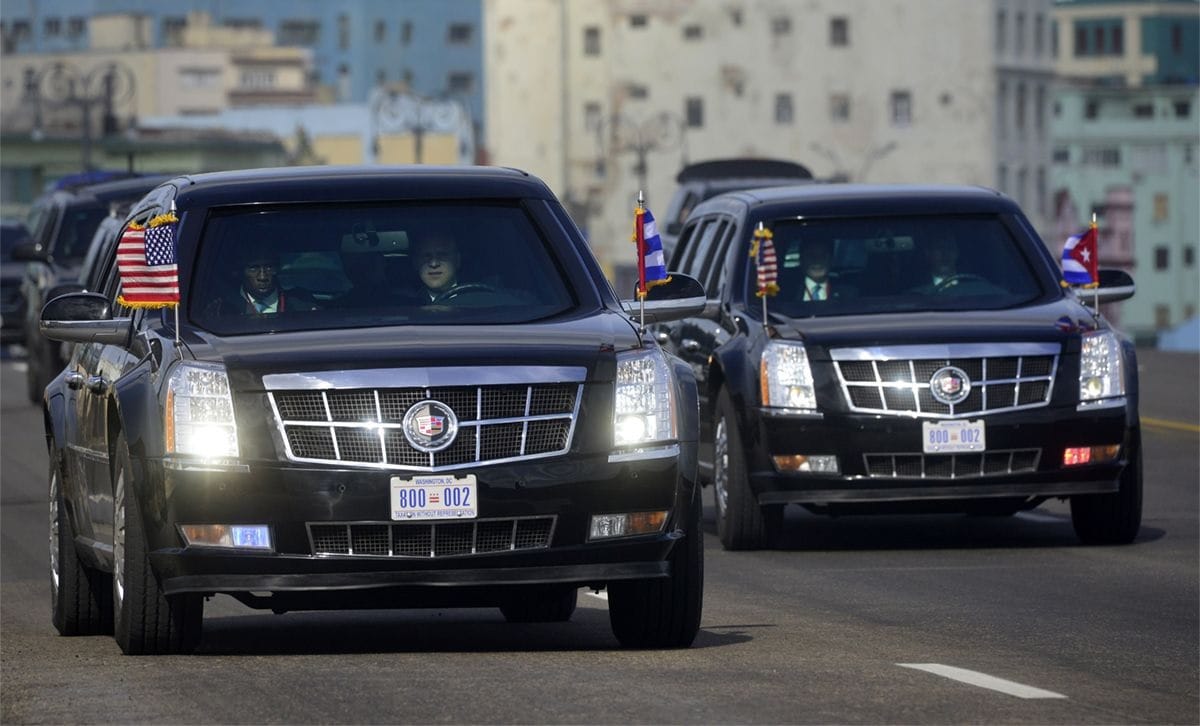 before Donald Trump India Visit know why pm narendra modi was sitting in obamas car