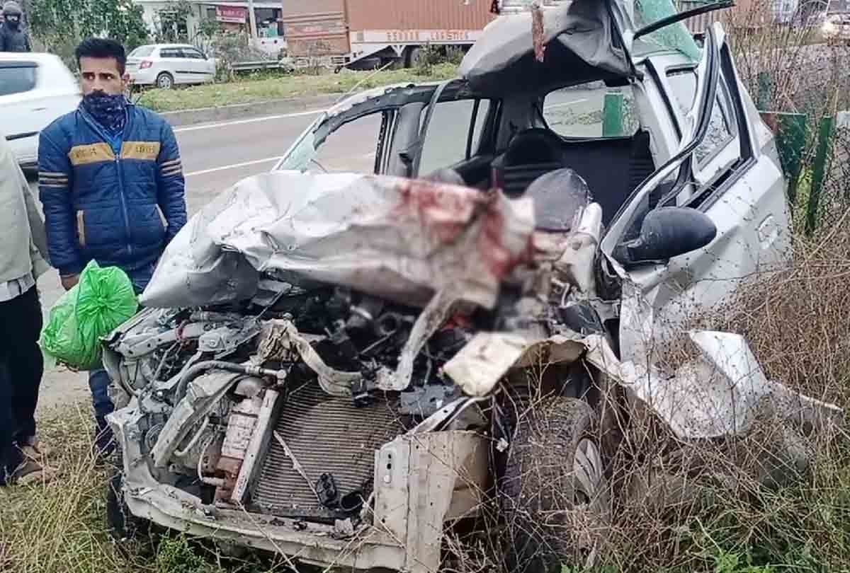five people died in Samba road accident