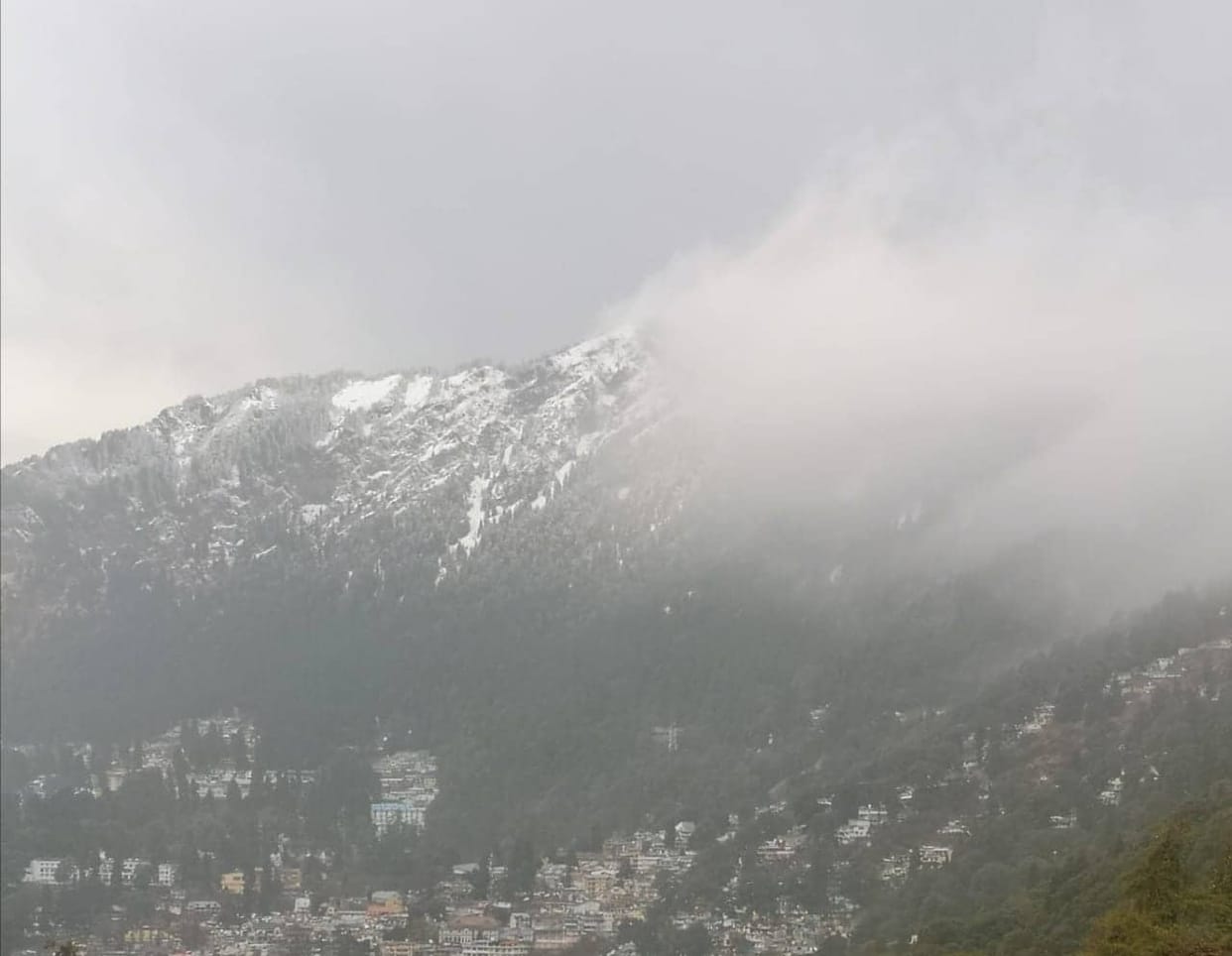 uttarakhand weather today: cold returned again due to rain