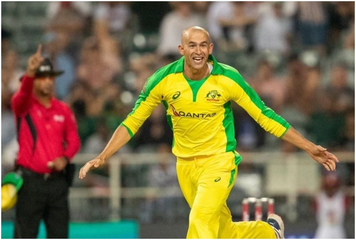 Ashton Agar joins Brett Lee in elite list after hat trick against South Africa