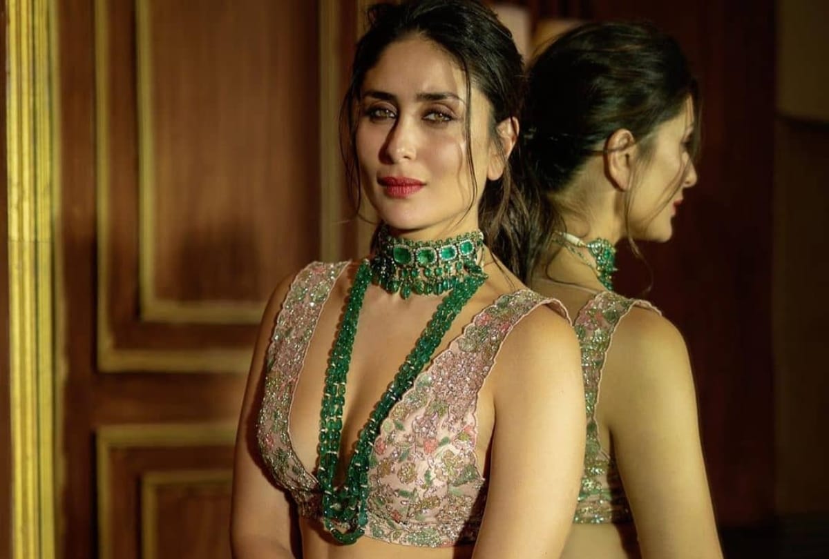 throwback pic when kareena kapoor getting ready at airport for cousin roka ceremony