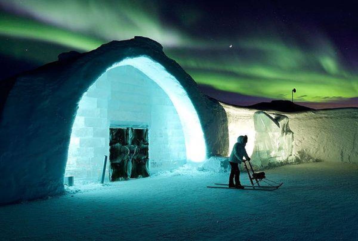 Sweden famous ice hotel Built every year and then it melts back into the river