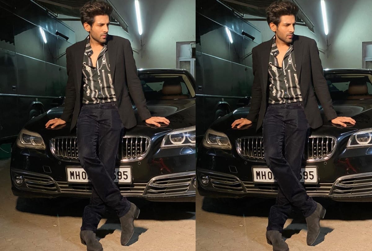 kartik aaryan wore 4 lakhs rupees velvet jacket can shock you
