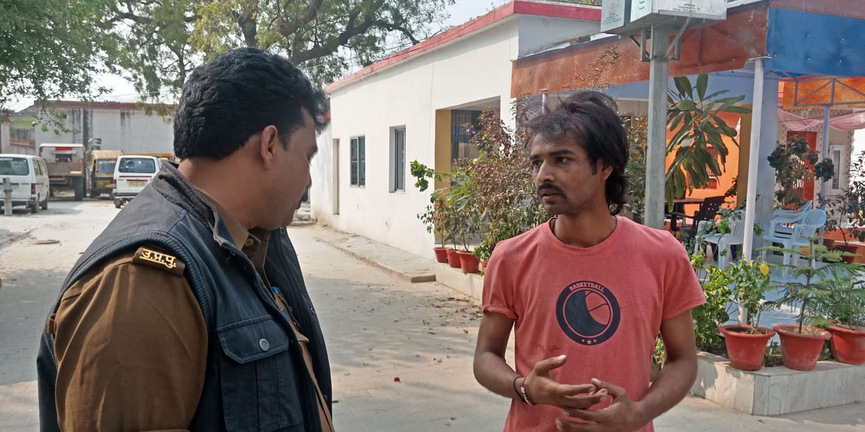 shooting ke dauraan nirdeshak aur kaimaraamain bhide, maarapeet