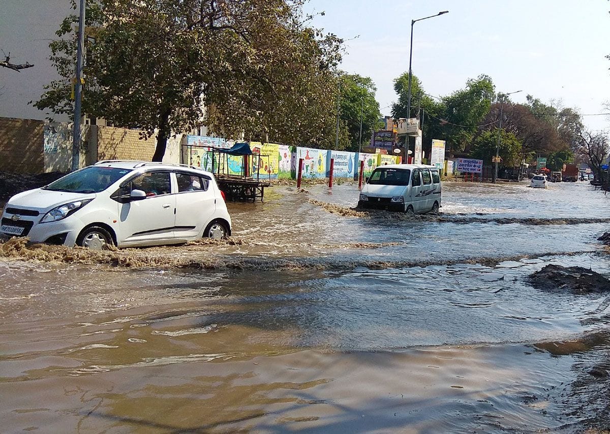 weather, rainfall, The city roads swamped due to rain, fatehabad