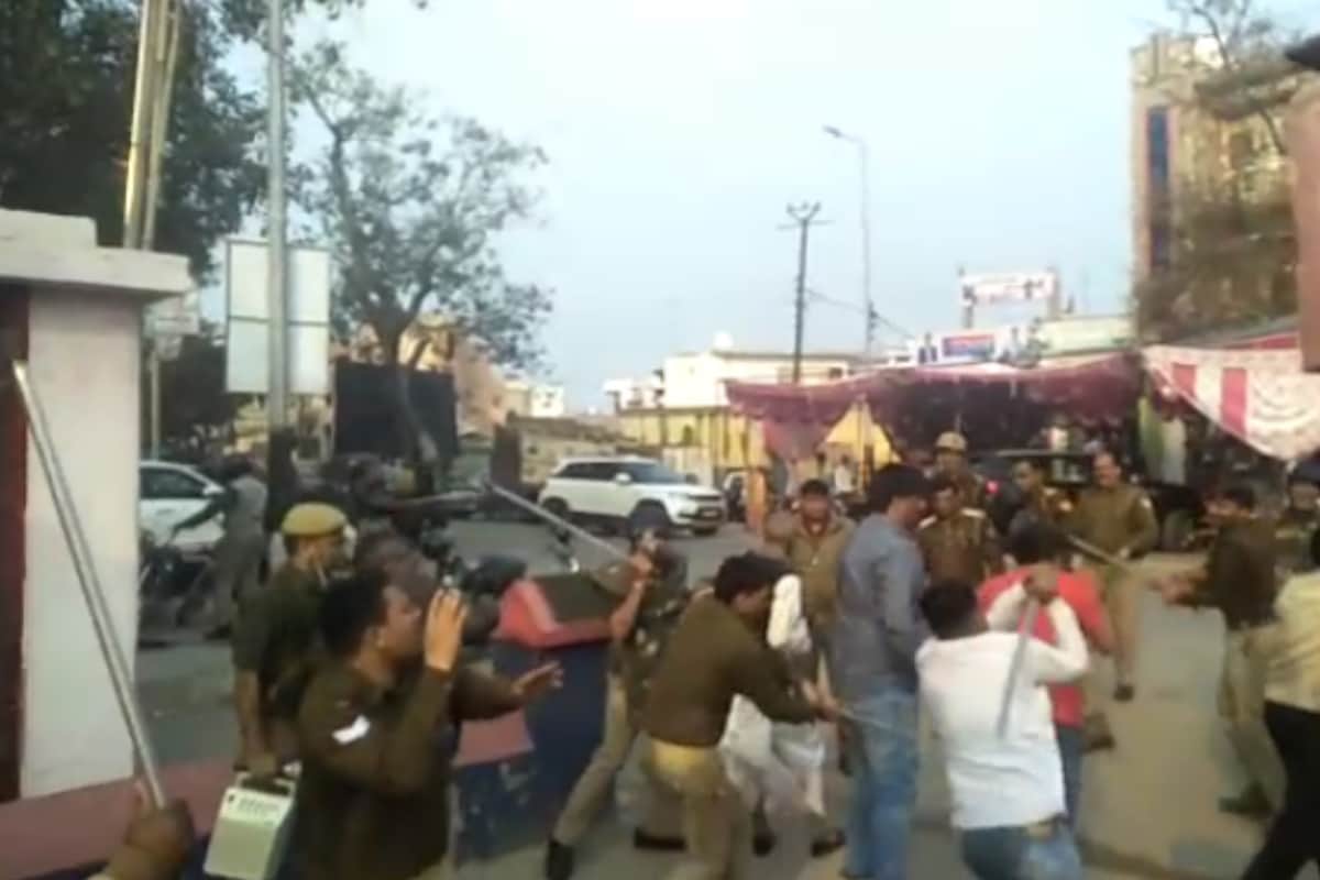 Badmash killed the father, son dragged and beaten by police in Kharkhauda