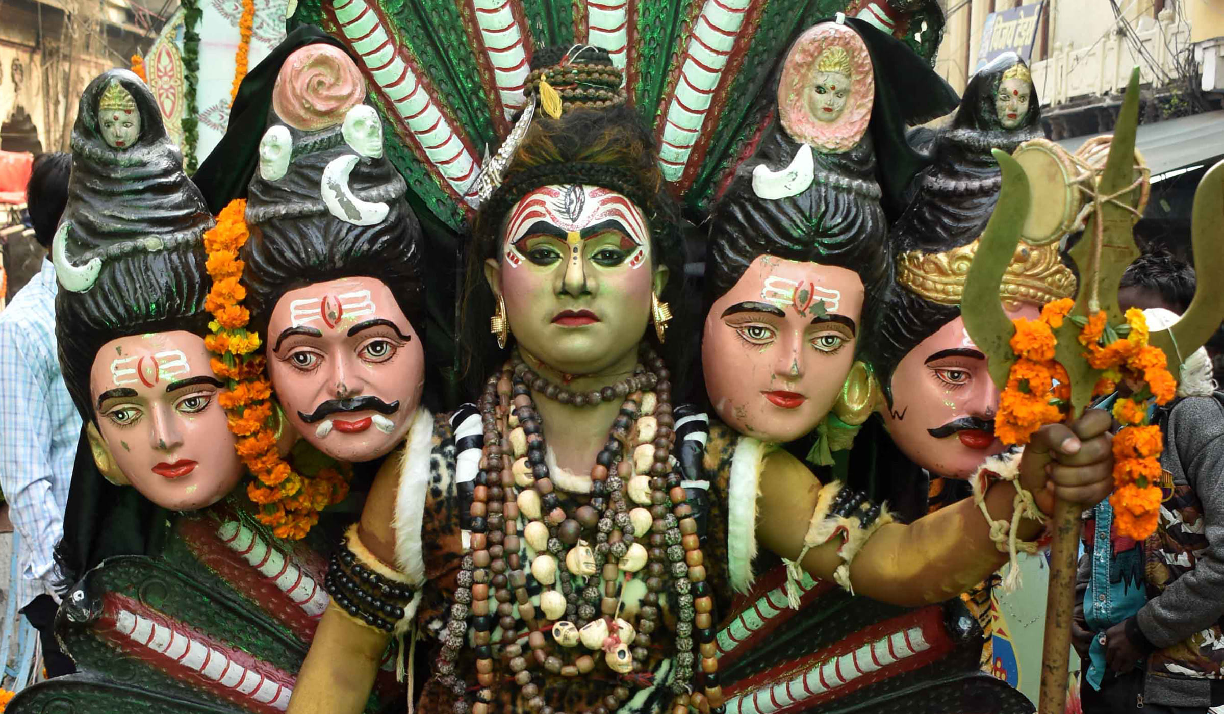 Prayagraj reverberated on the occasion of Maha Shivaratri