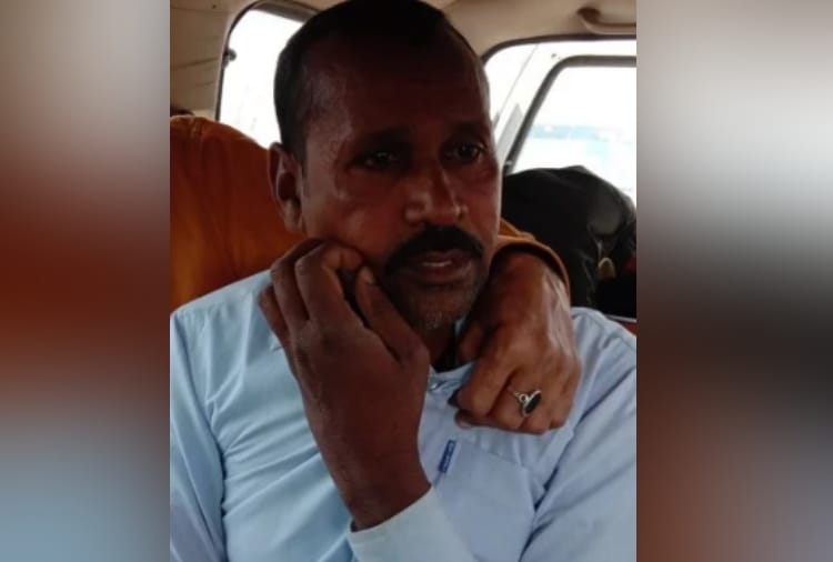 Dashrath yadav has been arrested from village Dadu, who belongs to Bihar
