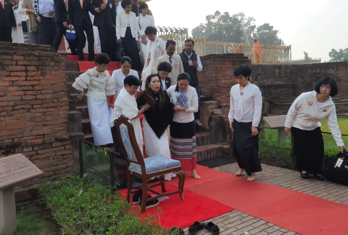 Thailand Princess Chulafan arrived at Kushinagar Mahaparinirvan Temple latest photos