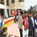 देखें आज के रियल टाइम अपडेट...