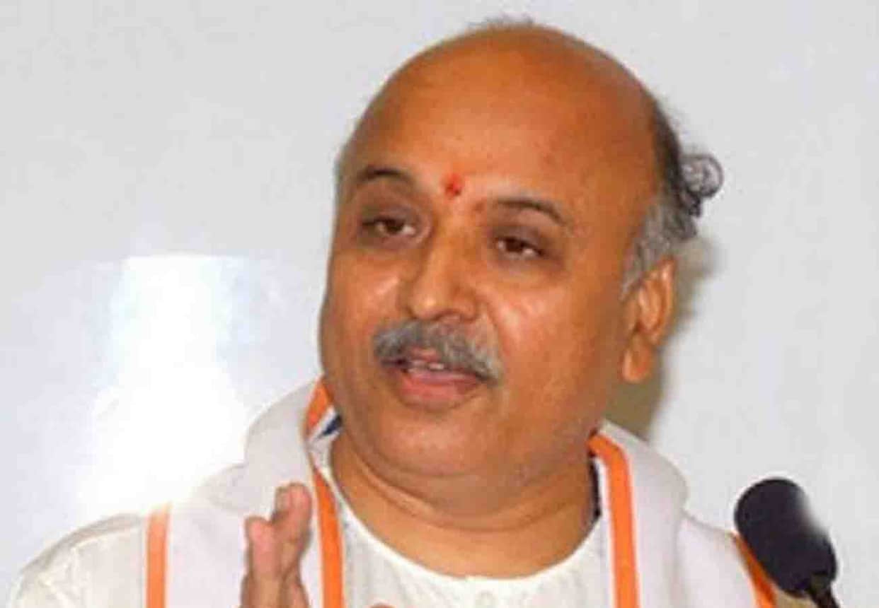 Haridwar: Dr. Praveen Togadia said – Government has no right to talk about Hindutva, ban on Tablighi Jamaat