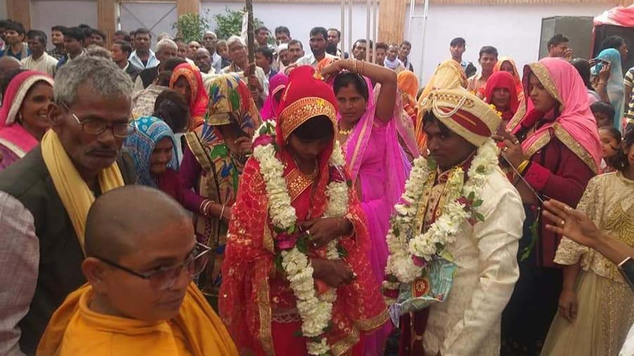 Marriage of 29 couples in a mass marriage