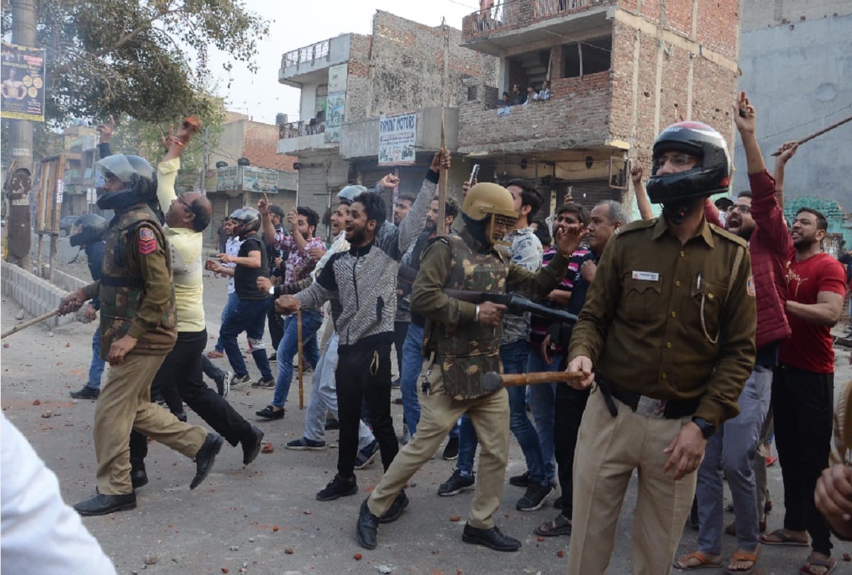 People of Zafarabad and Shaheen Bagh creating riot like atmosphere said Kapil Mishra