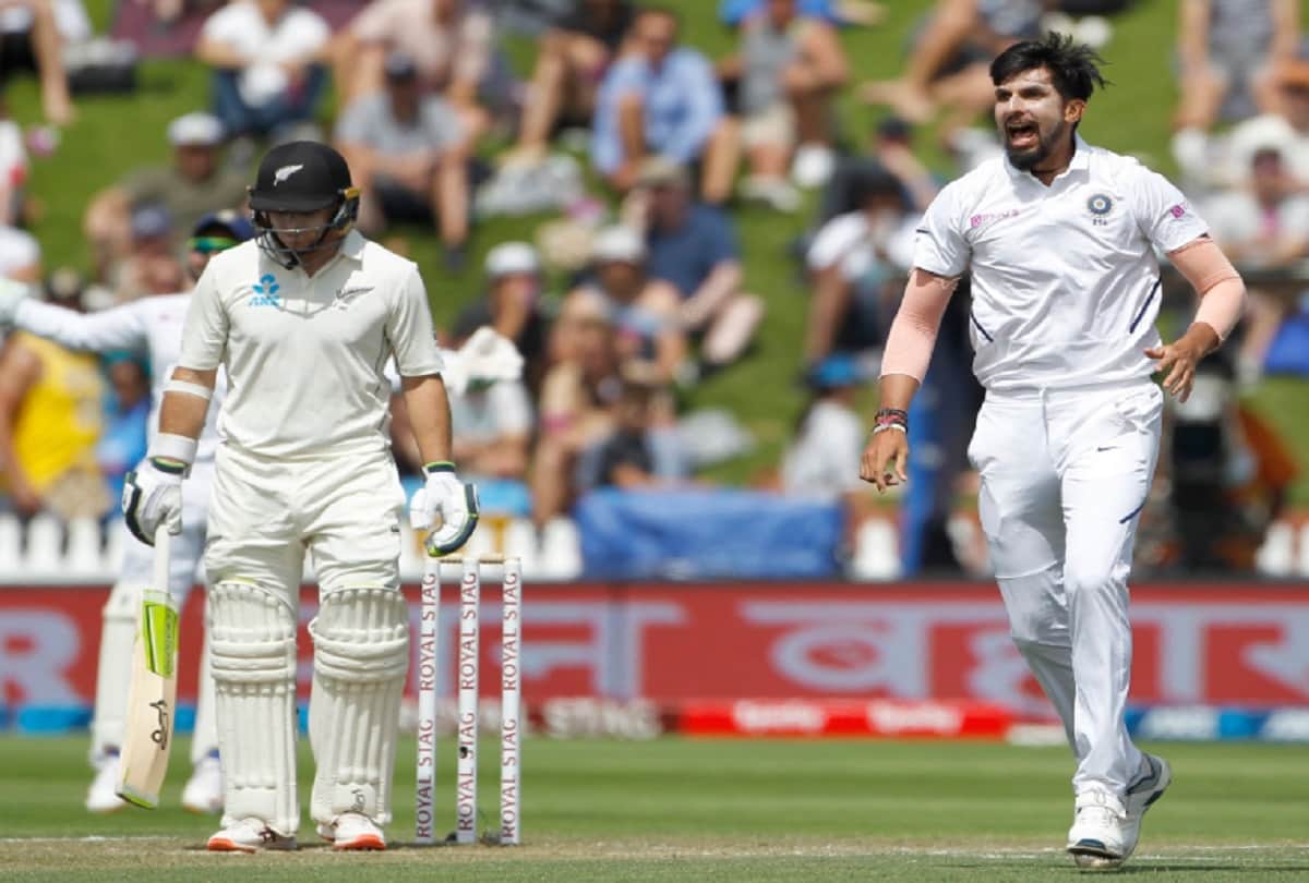 who is the Most successfull bowlers  in test crickets for india, heres is top 10  
