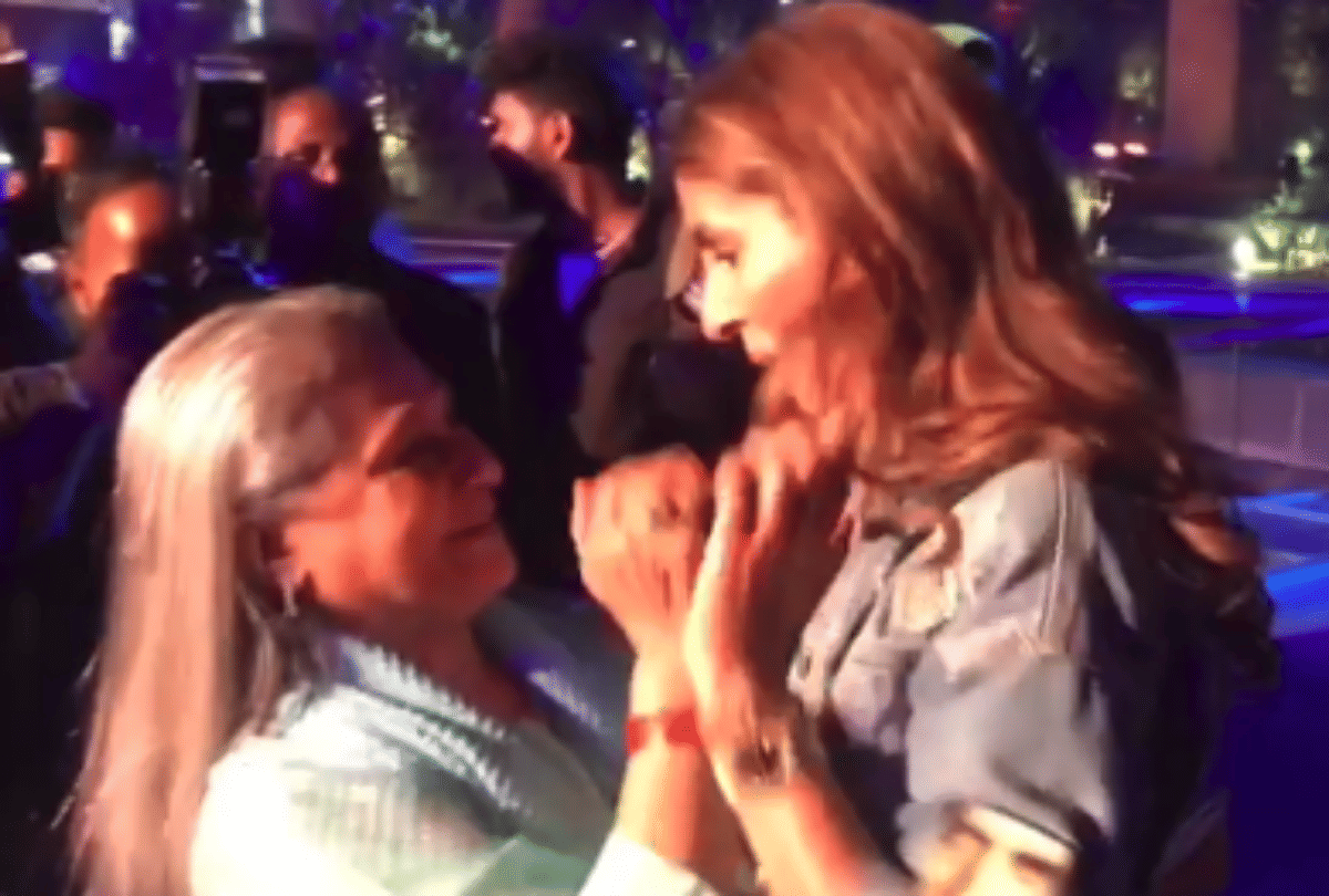 amitabh bachchan share shweta bachchan picture and emotional note