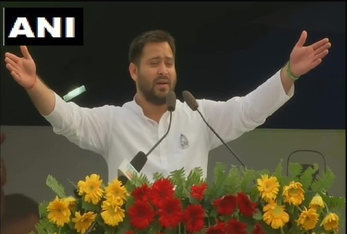 Posters against RJD leader Tejashwi Yadav led Berozgari Hatao Yatra in Patna Bihar