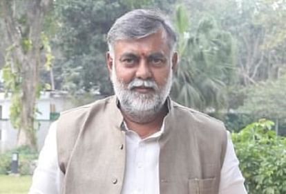 MP News: केंद्रीय मंत्री प्रह्लाद पटेल ने भाजपा प्रदेश अध्यक्ष बनने की चर्चा को बताया काल्पनिक MP News: Union Minister Prahlad Patel called the discussion of becoming BJP state president imaginary
