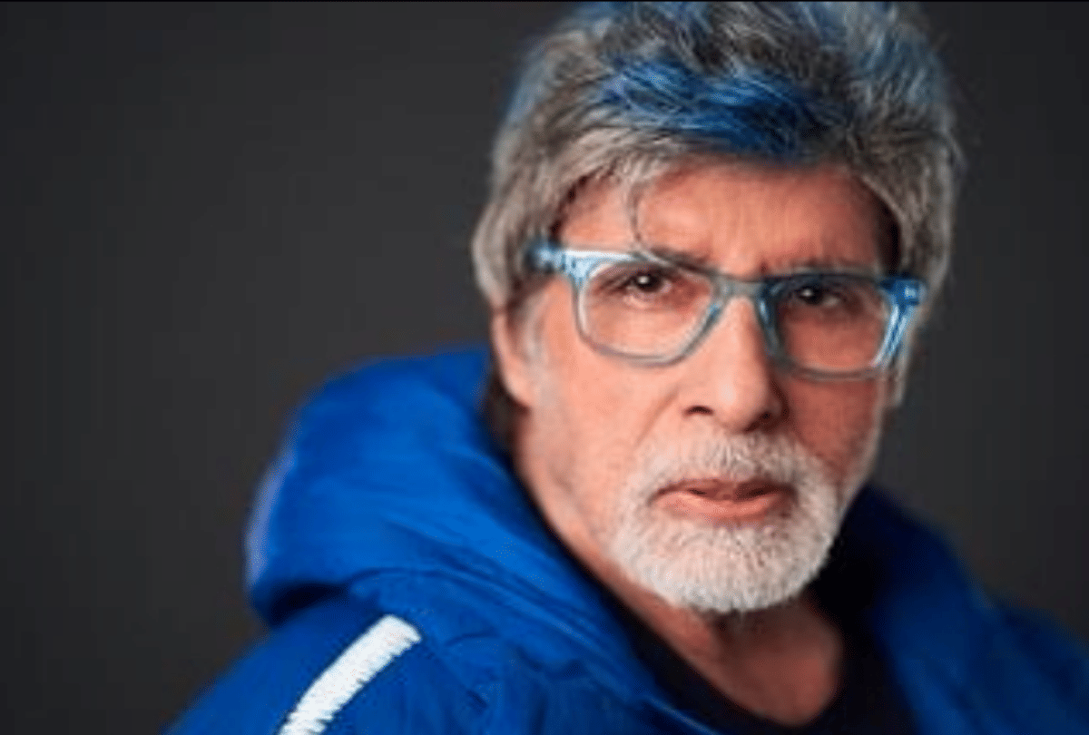 Amitabh bachchan late night post related to Overworked Gym Routine and School memories