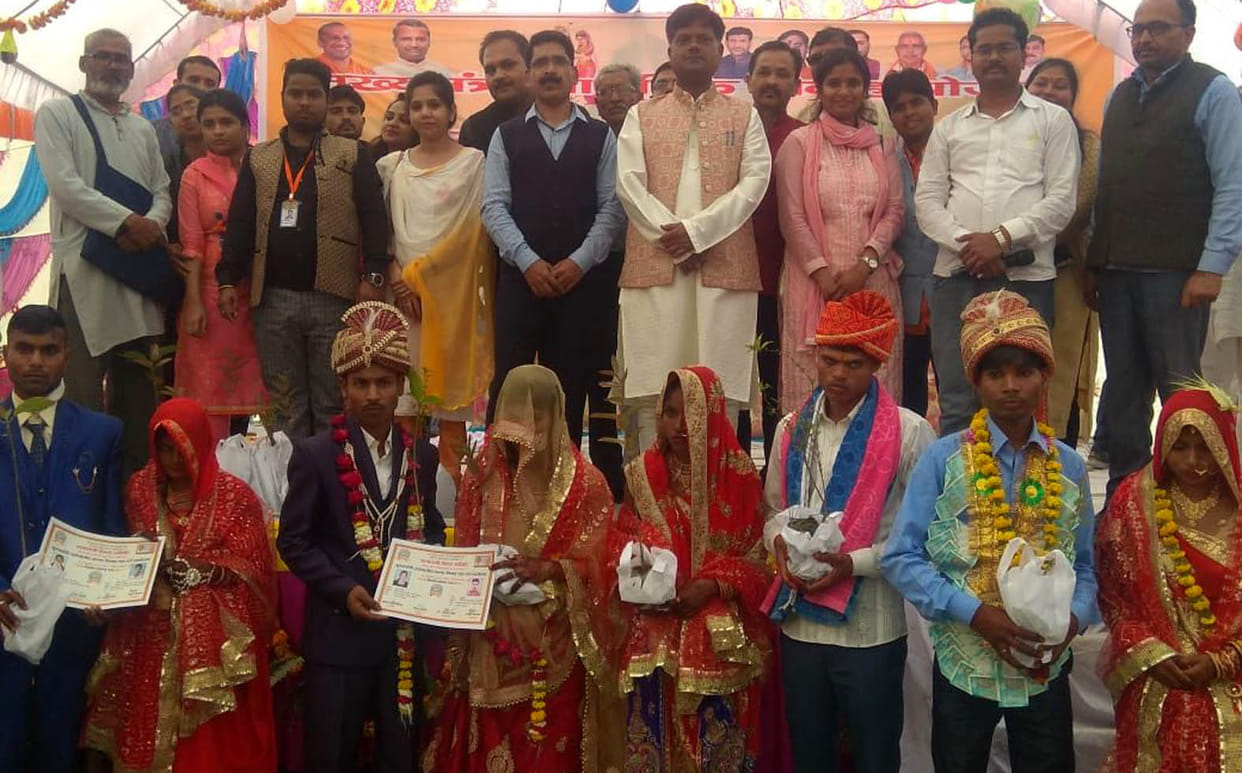 51 couples get married in a mass ceremony