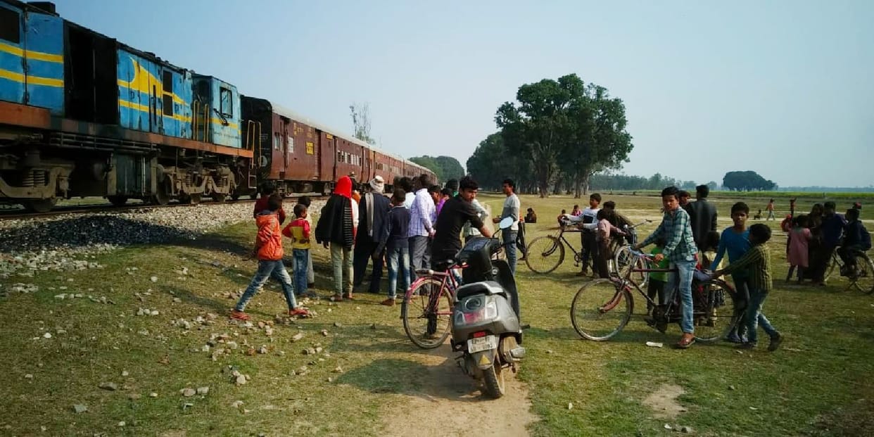 Diesel pipe cracked, train standing on track for three hours