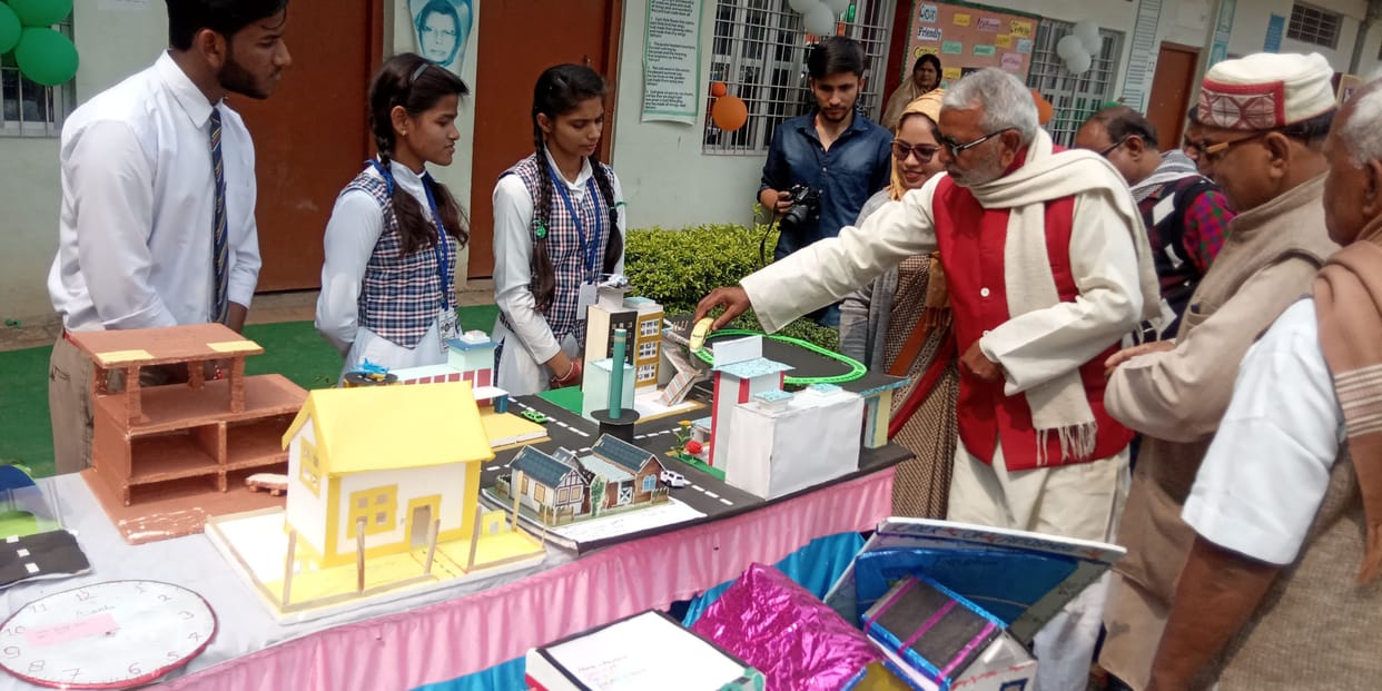 Child scientists made a model