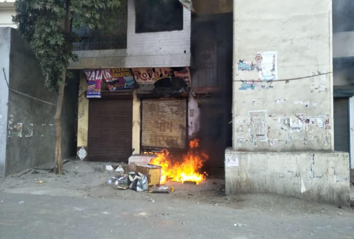 CAA NRC Protest in Delhi turns violent in Maujpur Jaffrabad and many areas