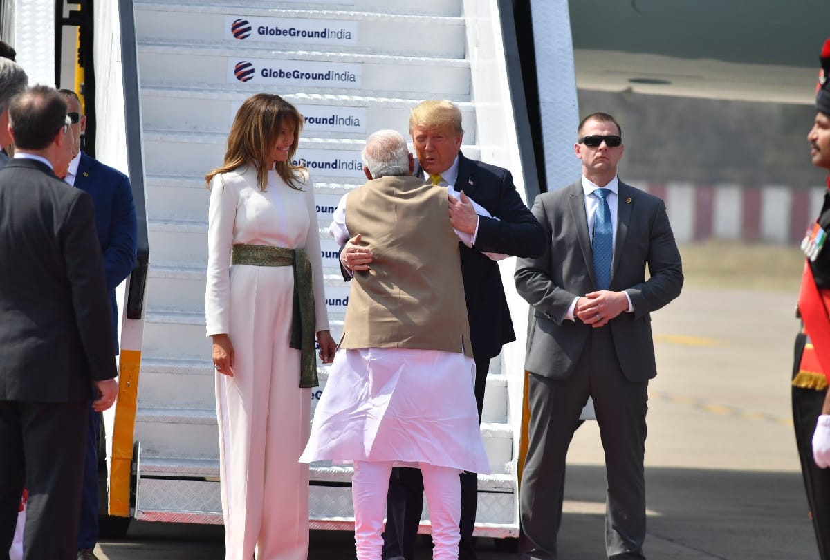 Donald Trump Melania Trump Ahmedabad India visit photos, PM Narendra Modi welcome US President