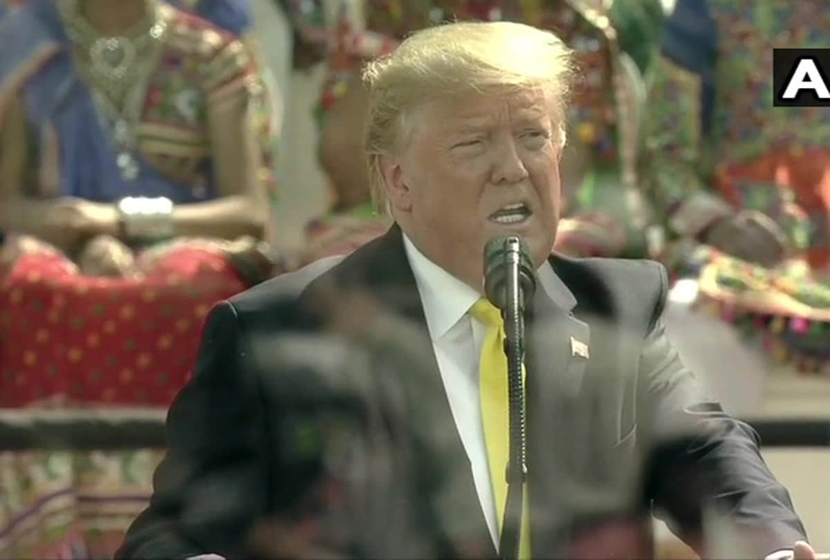 Donald Trump India Visit: Trump Talked About Shah Rukh Khan DDLJ and Sholay