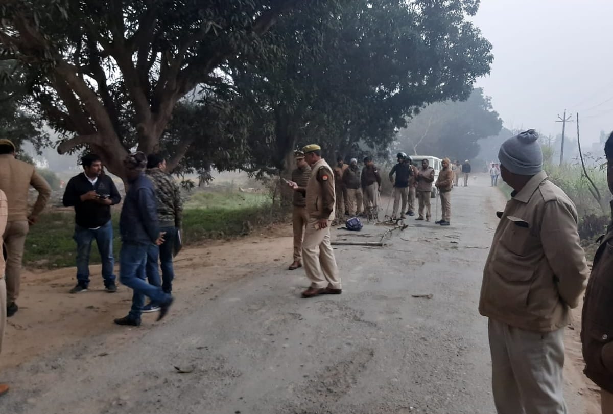 STF gorakhpur unit shot dead wanted and rewardee Feroz Pathan in Basti