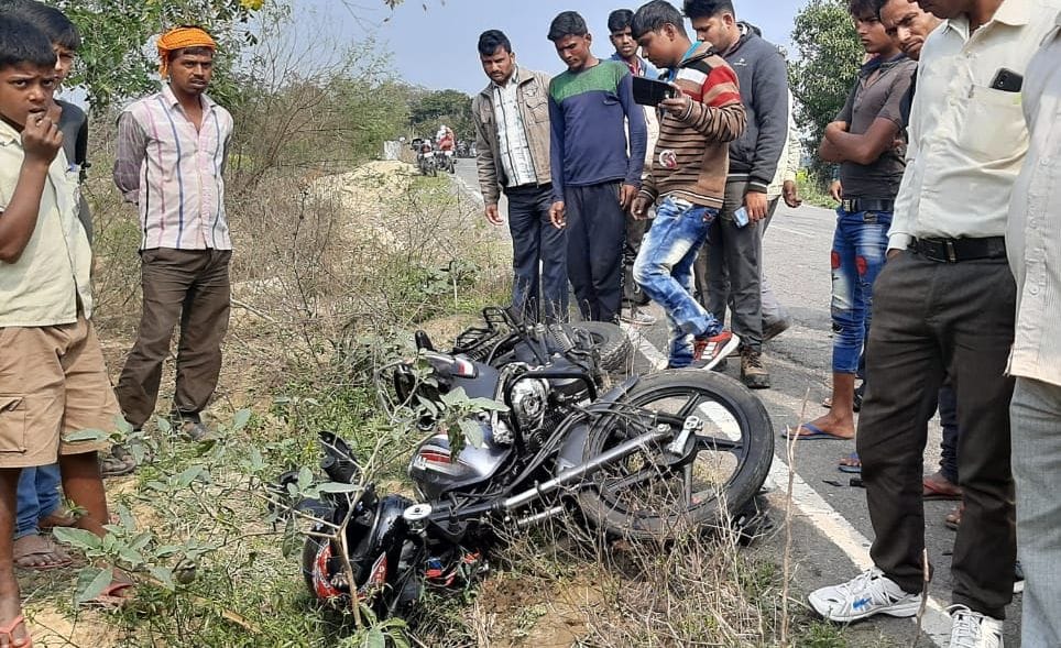 byke rider mother son and daughter died in accident