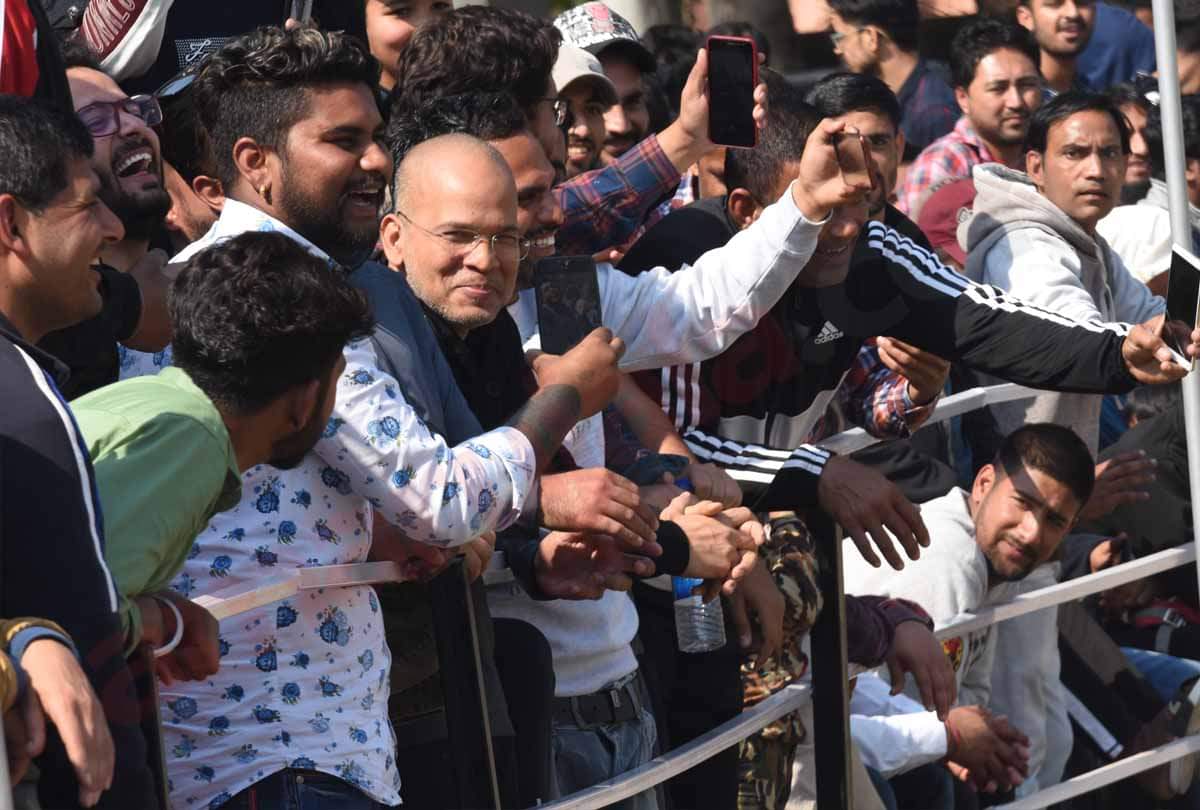 IPS basant rath reached to watch Ranji match