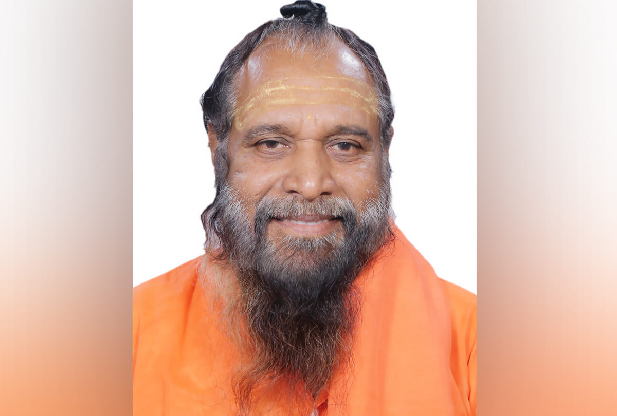 Caste certificate canceled for BJP MP Jaisidhesvar Swami who defeated Sushil Kumar Shinde