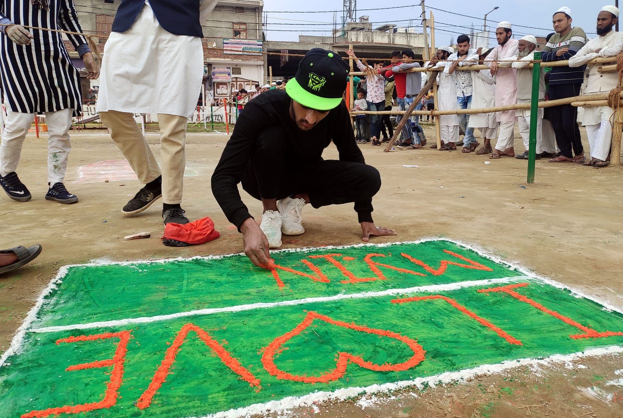 'Hindus and not Hindus gave freedom'