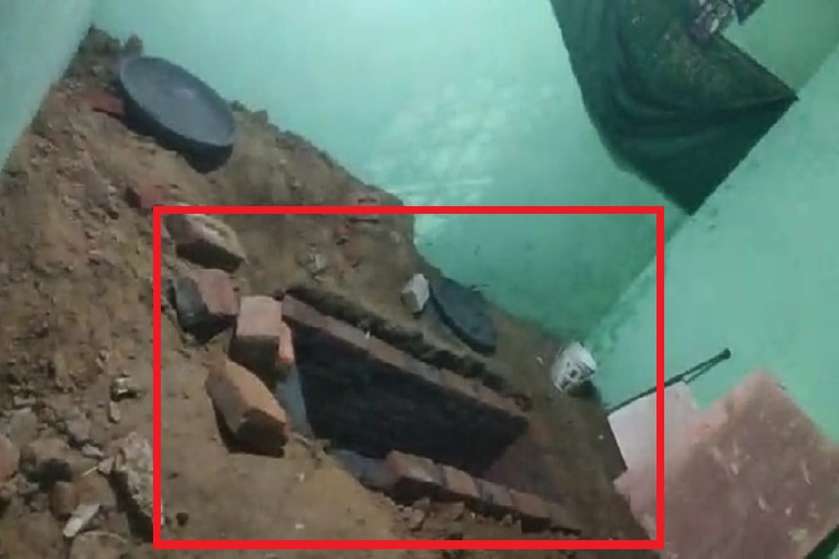 A young man prepared a grave in his house for his wife at Meerut city