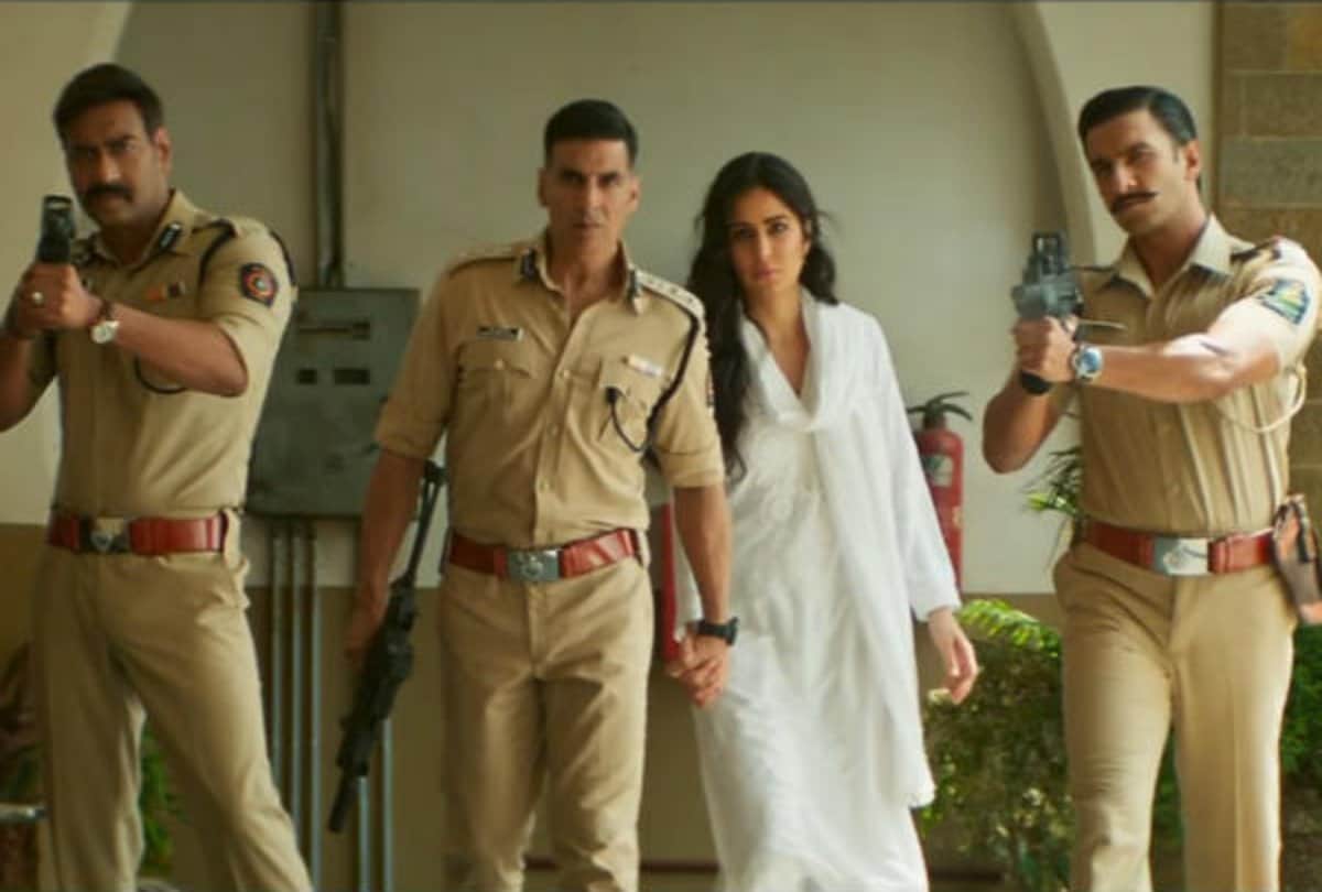Sooryavanshi Akshay Kumar Ranveer Singh and Ajay Devgn reveal release date of film