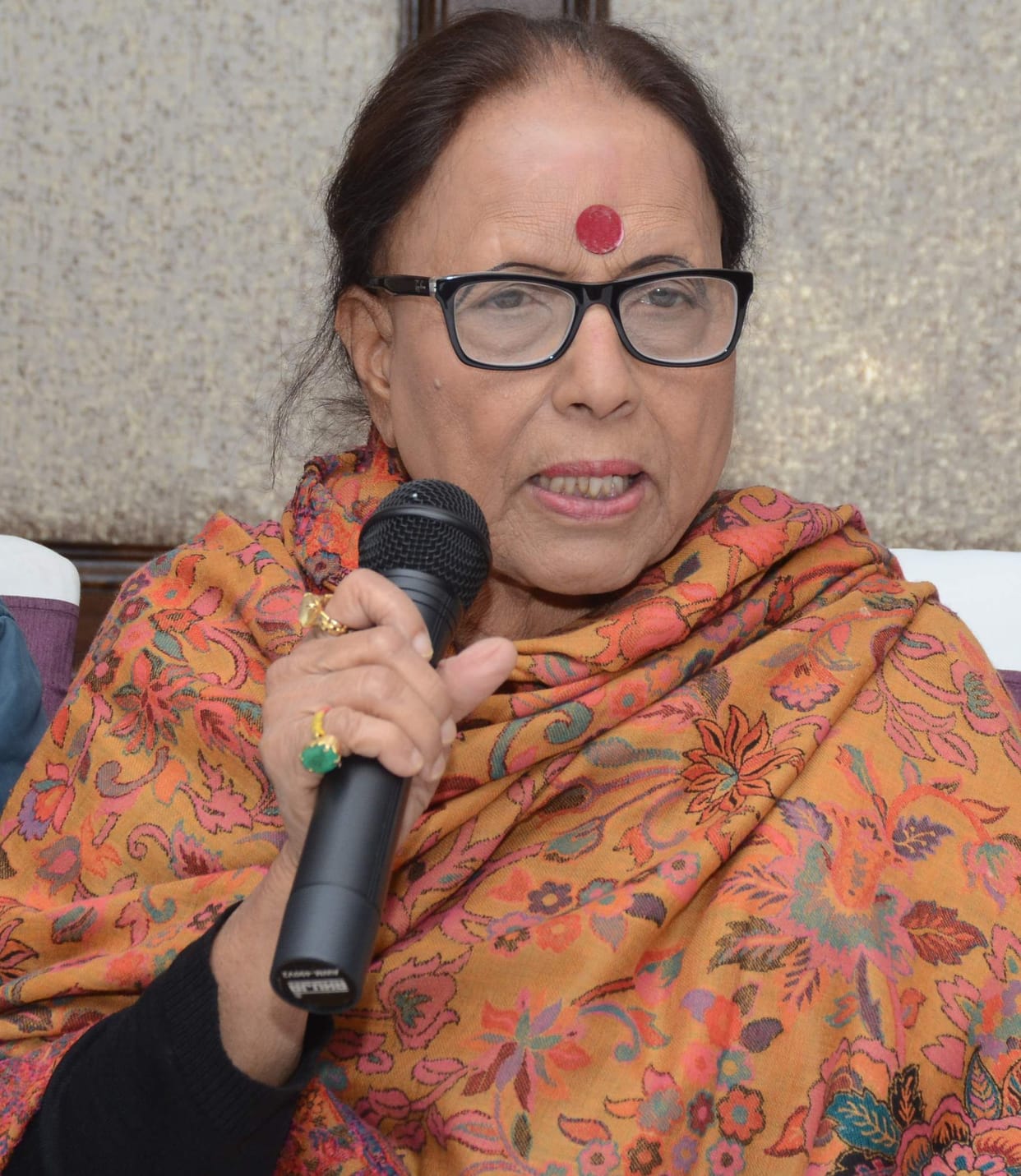 Government is pushing youth towards liquor: Indira