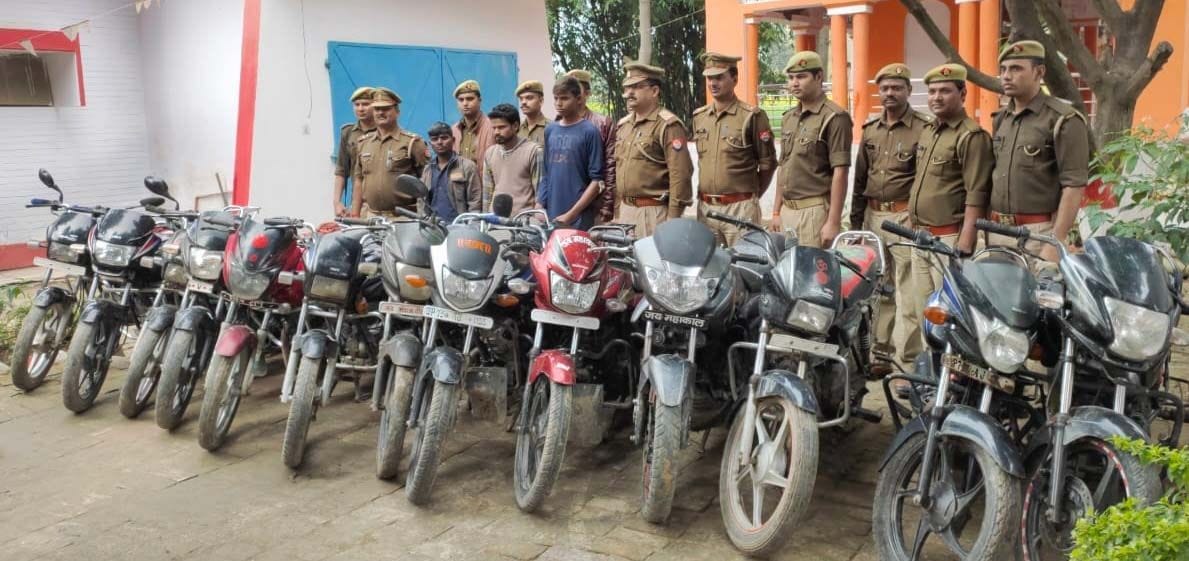 Bike thieves gang up in police custody