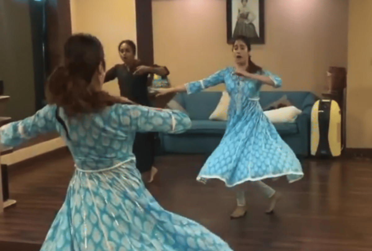 janhvi kapoor dance video waheeda rehman song piya tose