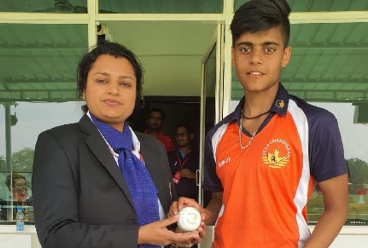 Chandigarh's Kashvi gautam took 10 wickets in the domestic under-19 ODI match